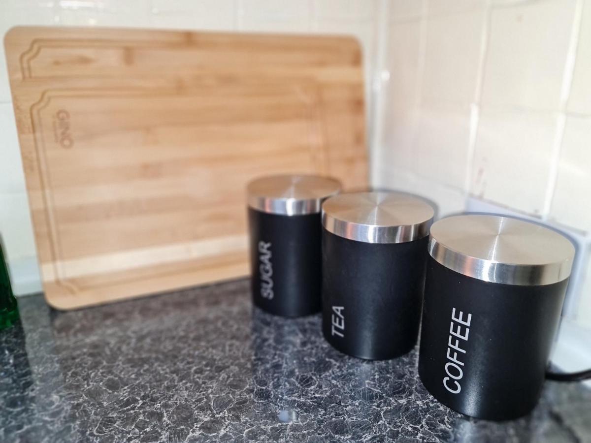 Large 3 Bed Flat, Free Parking Apartment Newcastle upon Tyne Luaran gambar