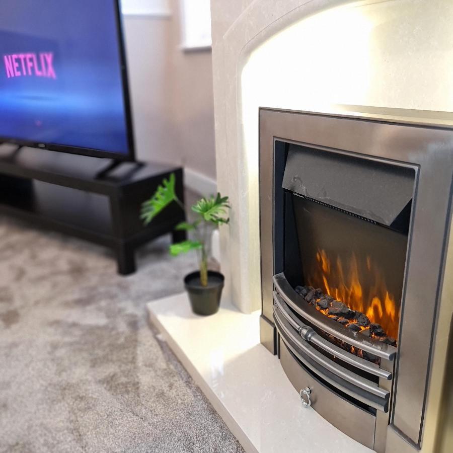 Large 3 Bed Flat, Free Parking Apartment Newcastle upon Tyne Luaran gambar